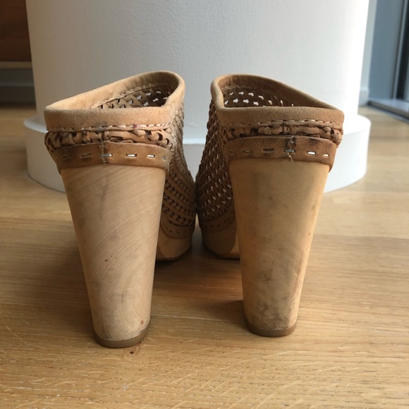 Dolce Vita Brooks Mules Leather 4.5” Heels Ivory 6.5 - Picture 5 of 8